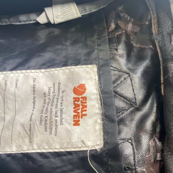 Fjallraven Kanken Black Mini Backpack black - Picture 6 of 7